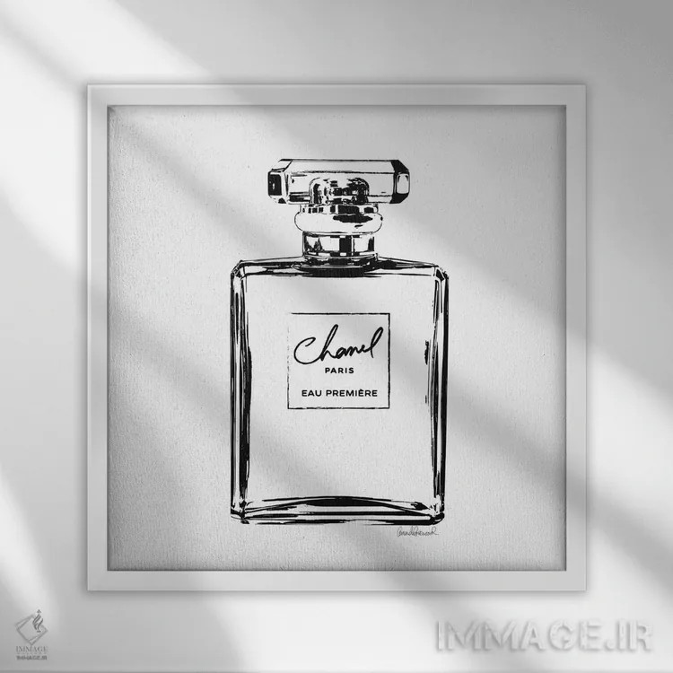 تابلو بطری عطر مشکی اثر آماندا گرینوود - نمای قابدار سفید