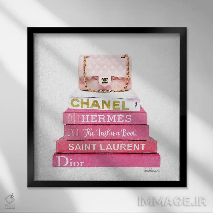 تابلو کتابهای فشن صورتی با یک کیف صورتی اثر آماندا گرینوود - نمای قابدار مشکی
