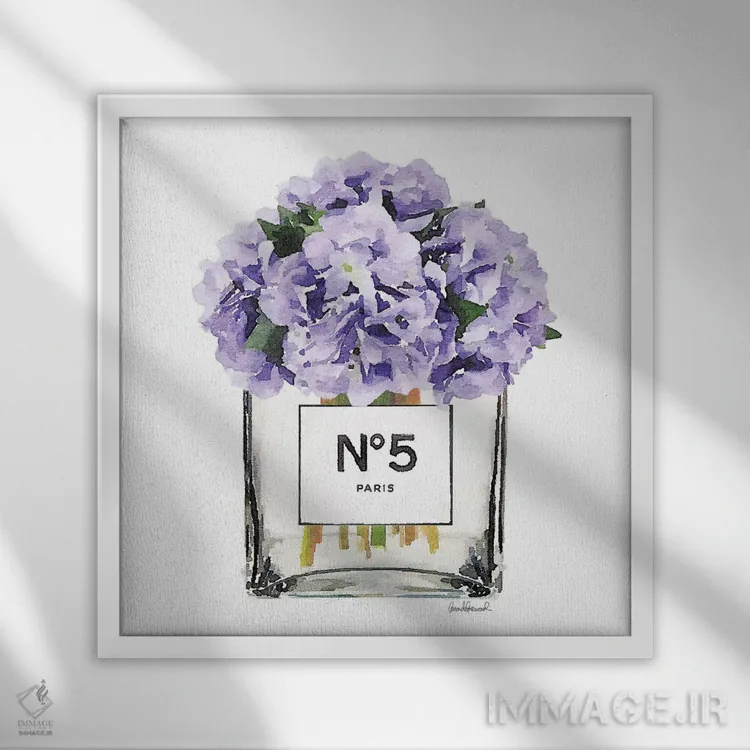 تابلو گلدان شماره ۵ با گل ادریسی بنفش اثر آماندا گرینوود - نمای قابدار سفید
