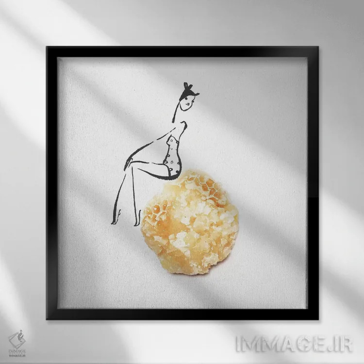 تابلو عسل زرد اثر گرچن روهرز - نمای قابدار مشکی