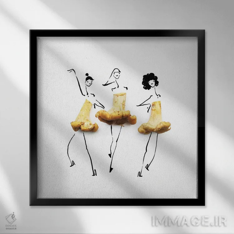 تابلو قارچ شانتیرل اثر گرچن روهرز - نمای قابدار مشکی