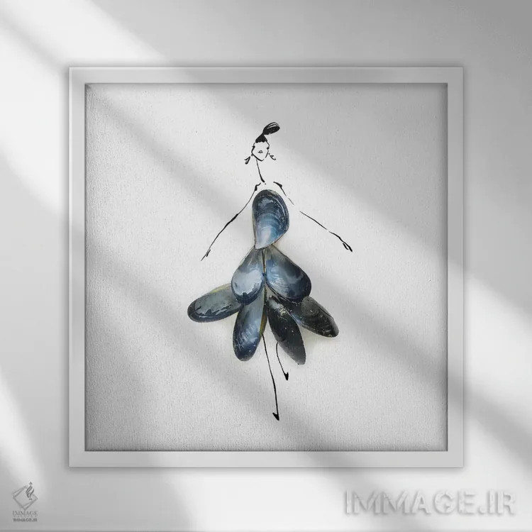 تابلو صدف آبی اثر گرچن روهرز - نمای قابدار سفید