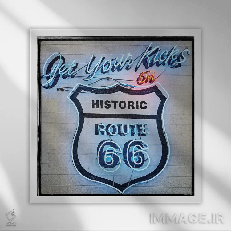 تابلو لذتت را ببر (اصطلاح عامیانه) اثر گرافیتی استودیوها (استودیوی طراحی و چاپ) - نمای قابدار سفید