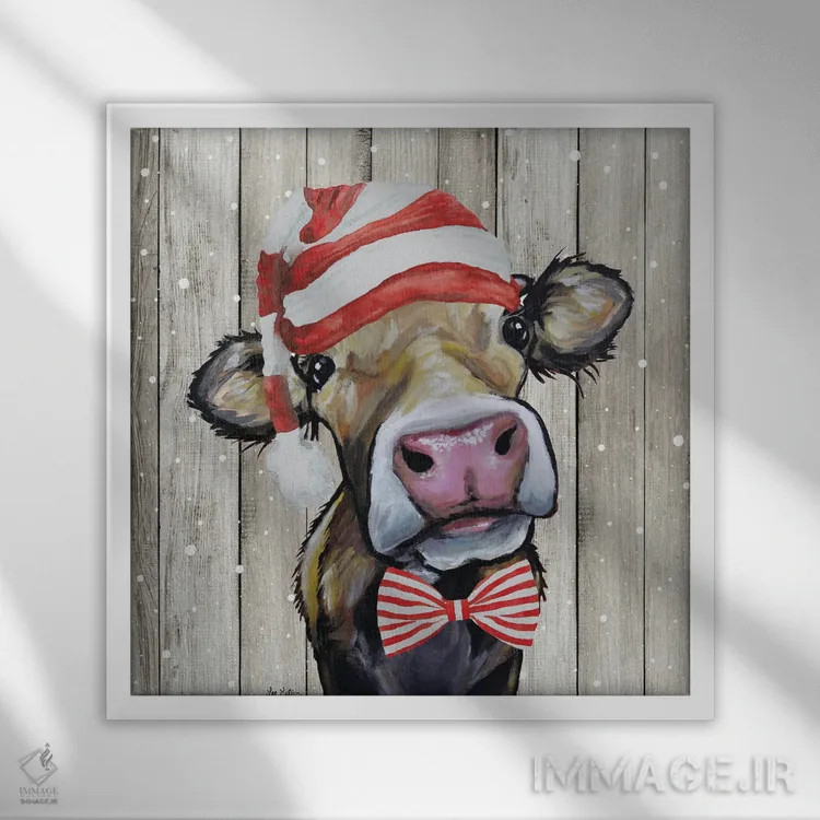 تابلو گاو کریسمسی روستایی "هیزل"، کریسمس حیوانات اثر هیپی هاوند استودیوز (استودیو هنری) - نمای قابدار سفید