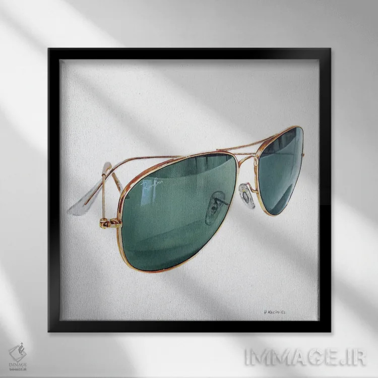 تابلو تاپگان (شخصیت، فیلم) اثر هانا کاچینیل - نمای قابدار مشکی