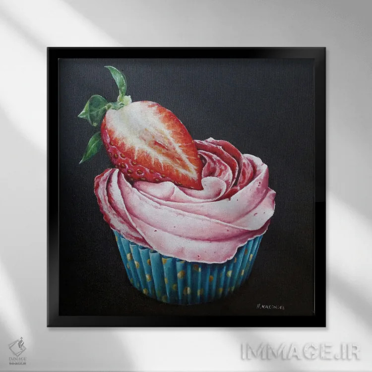 تابلو کاپکیک توتفرنگی اثر هانا کاچینیل - نمای قابدار مشکی