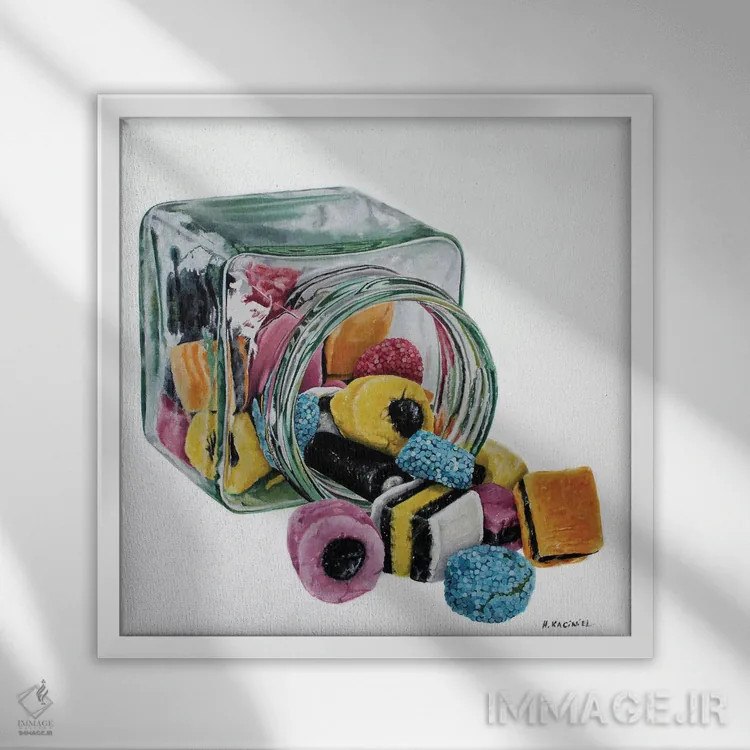 تابلو فرار بزرگ اثر هانا کاچینیل - نمای قابدار سفید