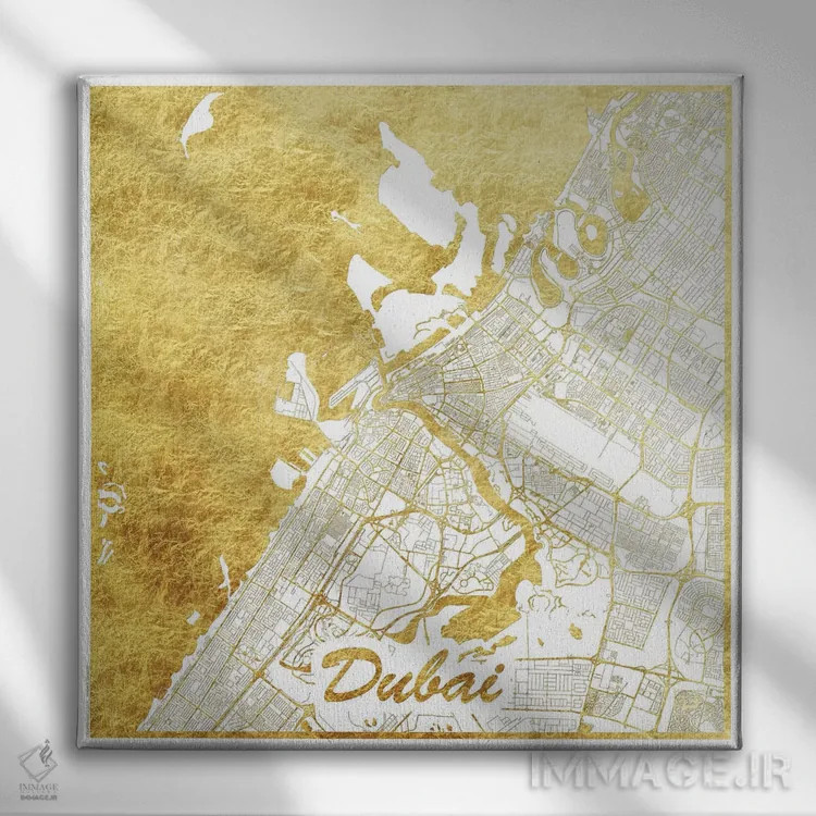 تابلو نقشه شهری دبی با ورق طلا اثر هوبرت روگوسکی - نمای روبهرو روی دیوار