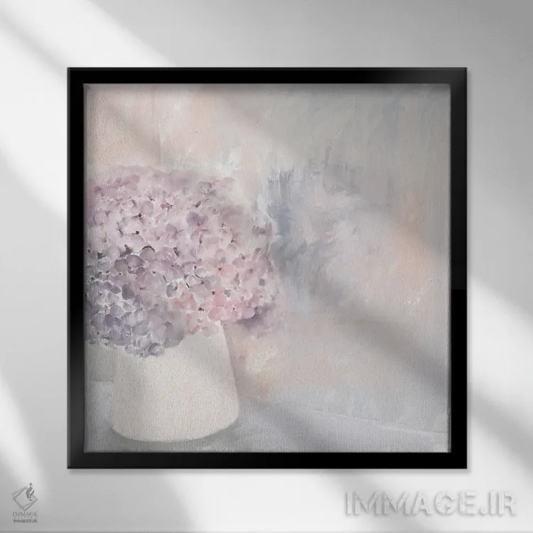 تابلو گلهای هورتانسیا اثر هیلی میشل - نمای قابدار مشکی