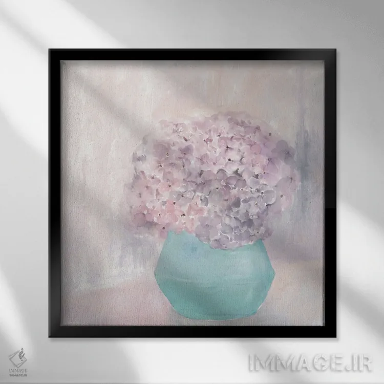 تابلو هورتانسیا در گلدان آبی اثر هیلی میشل - نمای قابدار مشکی