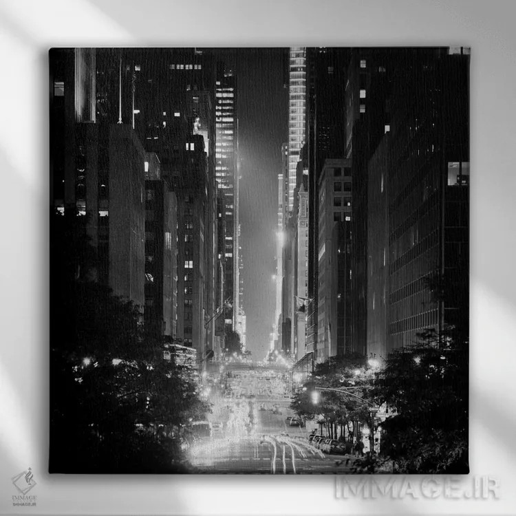 تابلو خیابان چهل و دوم (نیویورک) اثر آدام گارلیک - نمای روبهرو روی دیوار