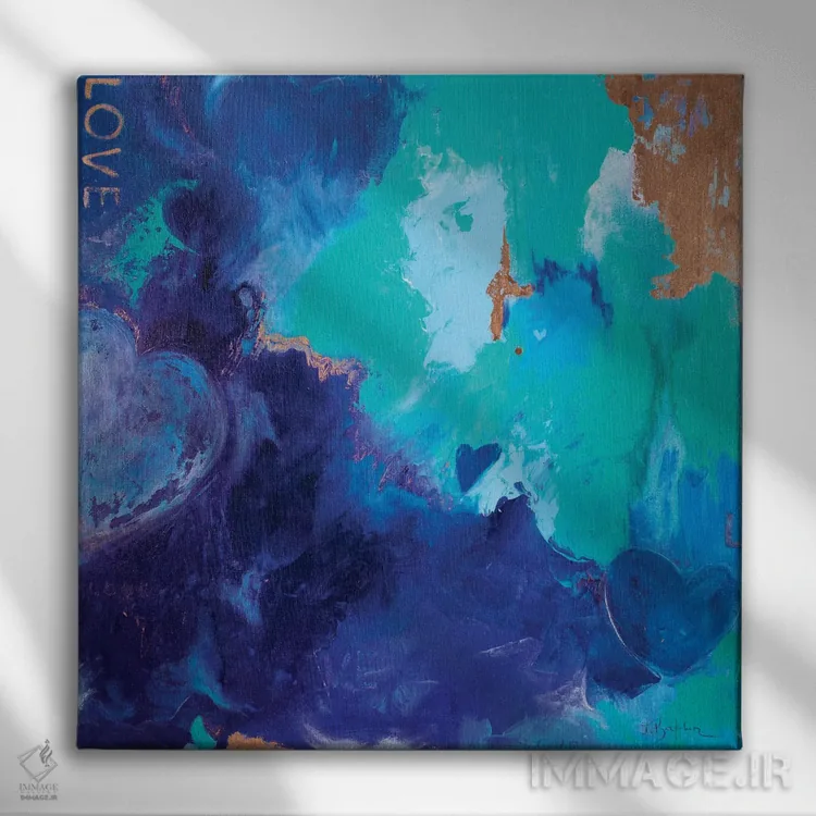 تابلو سایههای آبی عشق اثر اینس کاپلون - نمای روبهرو روی دیوار