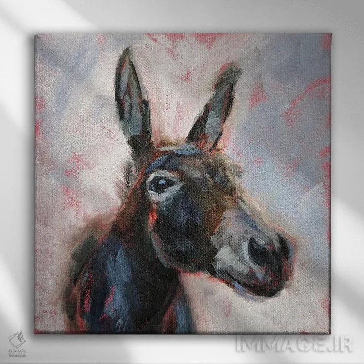 تابلو لبخند زدن اثر ایرینا خورت - نمای روبهرو روی دیوار