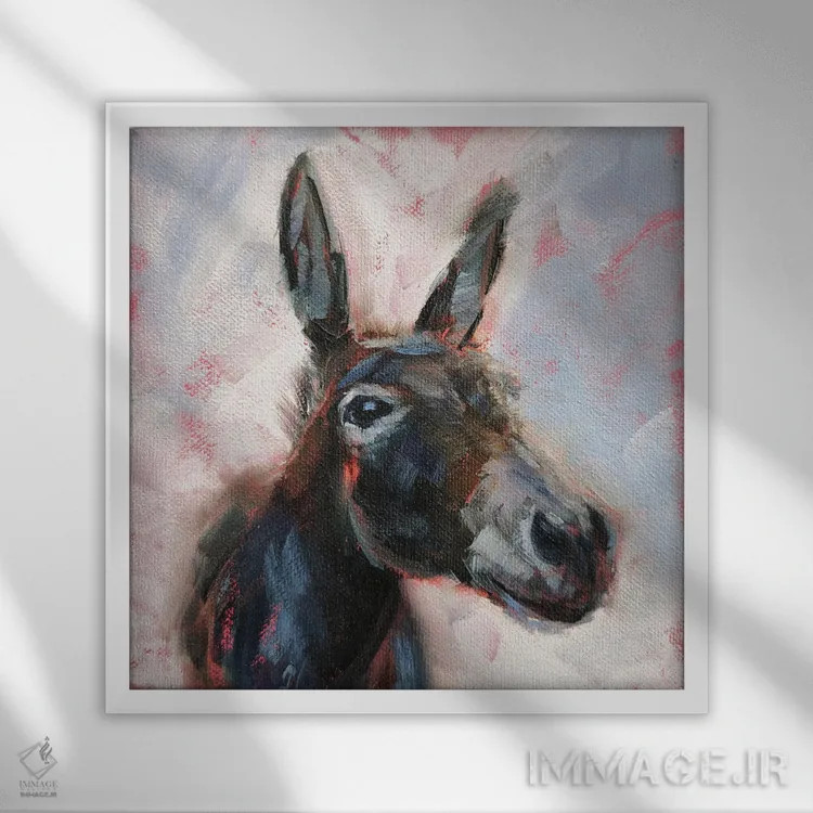 تابلو لبخند زدن اثر ایرینا خورت - نمای قابدار سفید