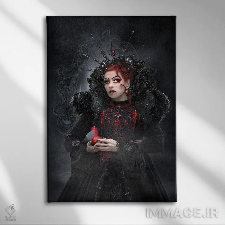 تابلو ملکهٔ شرور اثر بابت ون دن برگ - نمای روبهرو روی دیوار