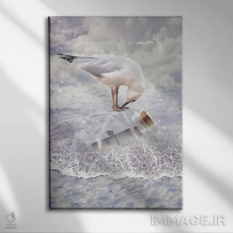 تابلو بطری و مرغ دریایی اثر بابت ون دن برگ - نمای روبهرو روی دیوار