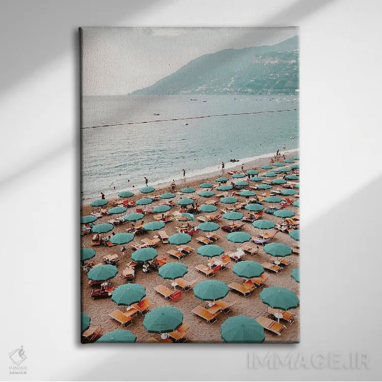 تابلو ژاکمل (در هائیتی) اثر کریستا برادوی - نمای روبهرو روی دیوار