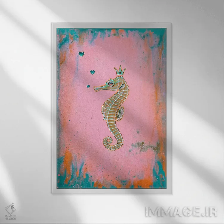 تابلو اسب دریایی هالسیون (آرام) اثر کایا کوپمن - نمای قابدار سفید