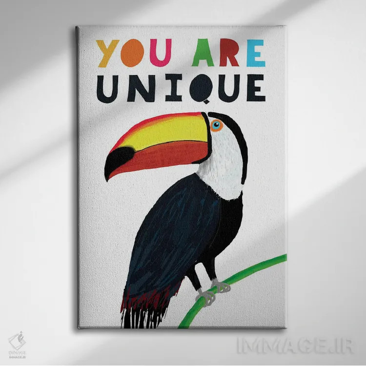 تابلو تو منحصر به فرد هستی اثر کارلا دالی - نمای روبهرو روی دیوار