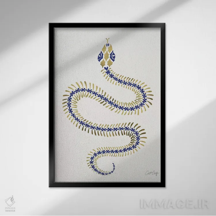 تابلو اسکلت مار طلایی و سرمهای اثر کت کوکیلت - نمای قابدار مشکی