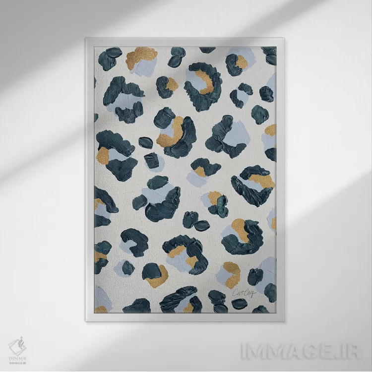 تابلو پلنگ برفی اثر کت کوکیلت - نمای قابدار سفید