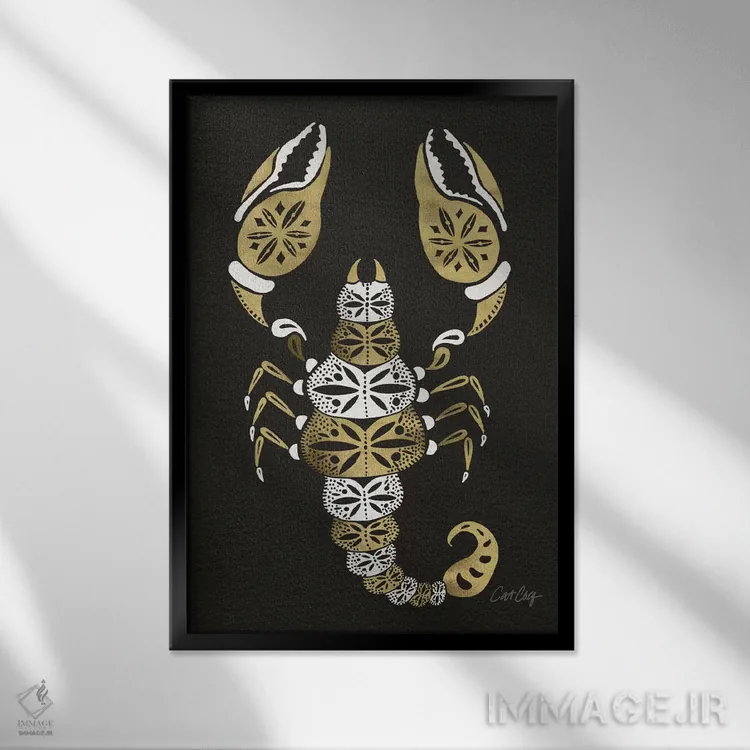 تابلو عقرب مشکی طلایی اثر کت کوکیلت - نمای قابدار مشکی