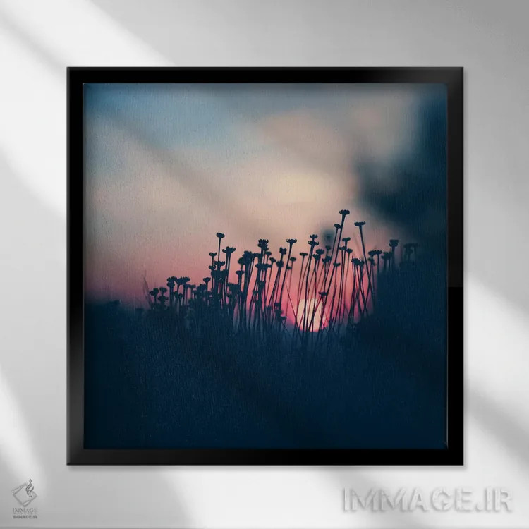 تابلو غروب ساحلی تابستان I اثر اینگرید بدوز - نمای قابدار مشکی