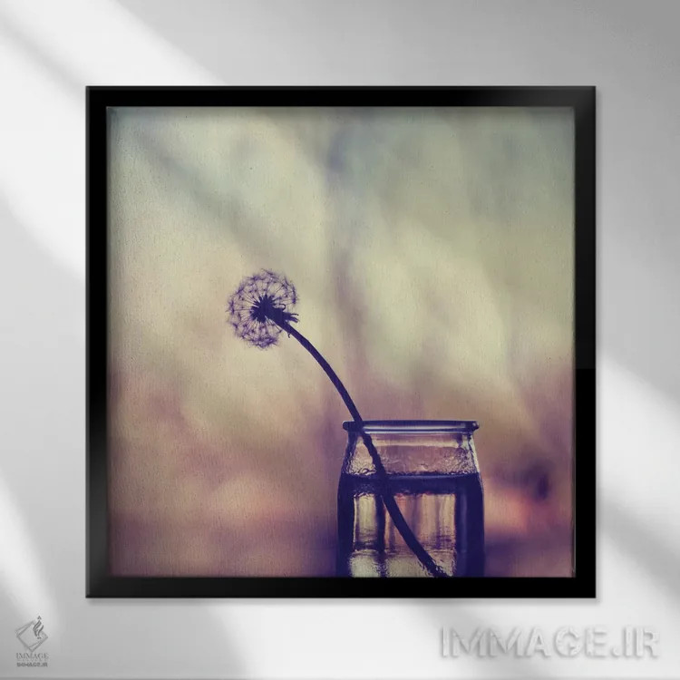 تابلو تنها اثر اینگرید بدوز - نمای قابدار مشکی