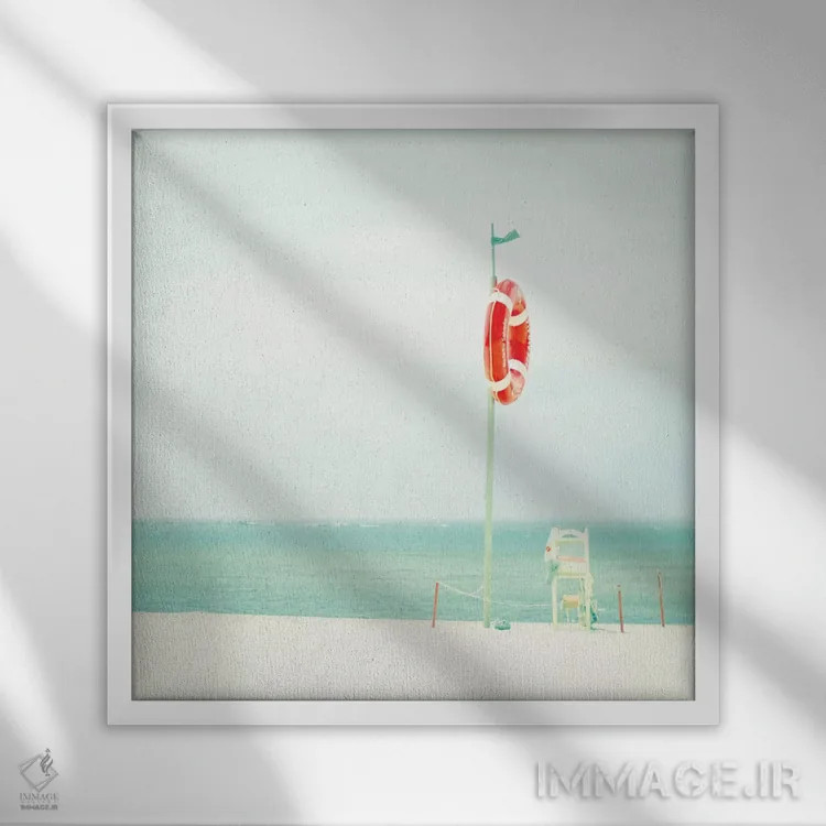 تابلو در کنار دریا II اثر اینگرید بدوز - نمای قابدار سفید