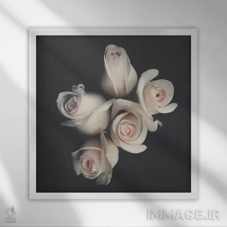 تابلو رزها اثر اینگرید بدوز - نمای قابدار سفید