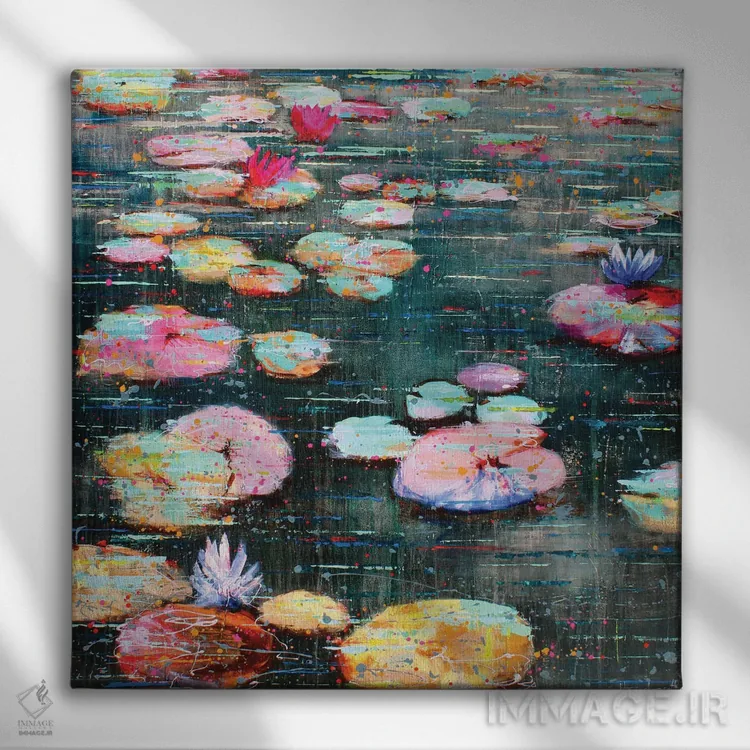 تابلو نیلوفر صورتی اثر استودیو پِینت-اینگ - نمای روبهرو روی دیوار