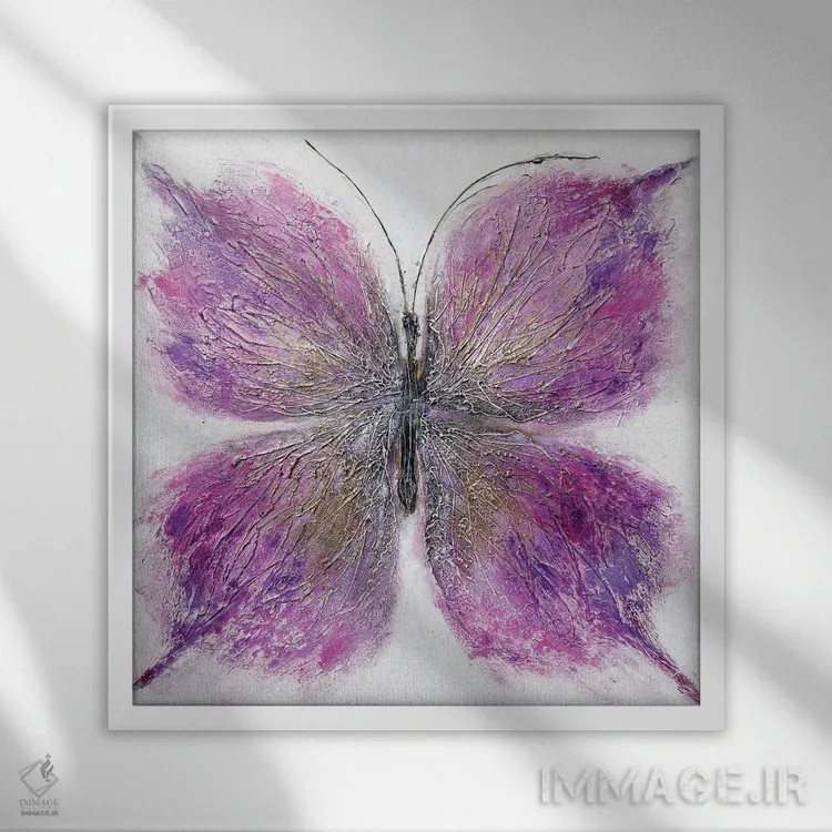 تابلو پروانه صورتی اثر ایرینا رومیانسهوا - نمای قابدار سفید