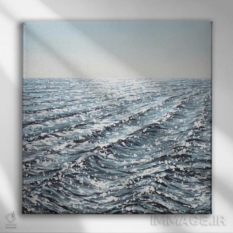 تابلو نقرهٔ اقیانوس III اثر ایرینا کاستسووا - نمای روبهرو روی دیوار