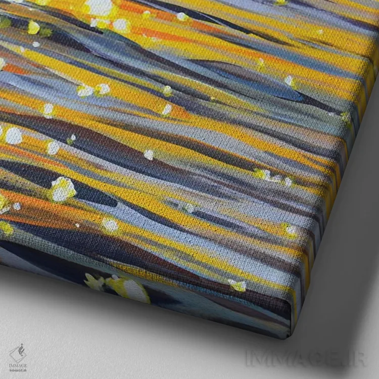 تابلو جرقههای طلایی روی آب اثر ایرینا کاستسووا - نمای نزدیک بافت بوم