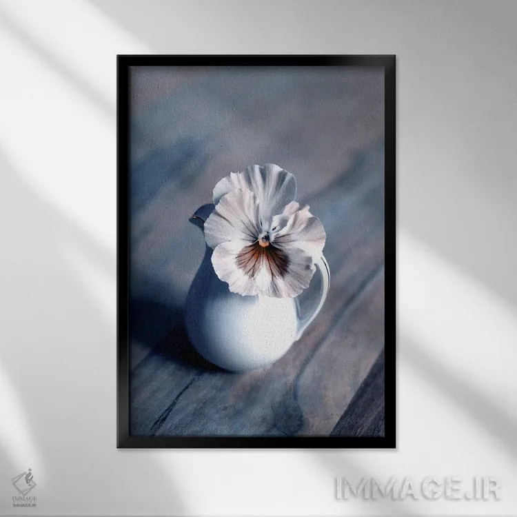 تابلو دکوراتیو یک شنبه ای در آوریل اثر کلودیا دروسرت - نمای قابدار مشکی