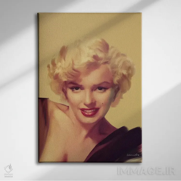 تابلو دکوراتیو نگاه طلایی اثر کریس کنسانی - نمای روبهرو روی دیوار