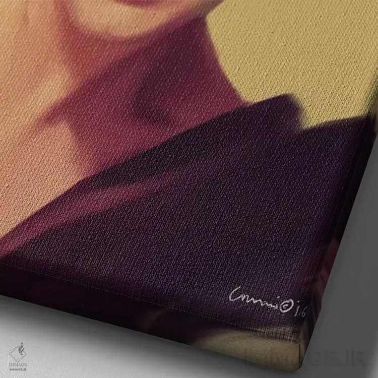 تابلو دکوراتیو نگاه طلایی اثر کریس کنسانی - نمای نزدیک بافت بوم