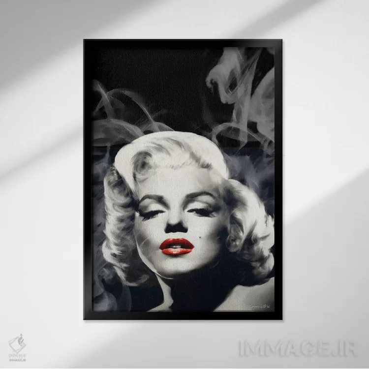 تابلو دکوراتیو مرلین لب سرخ در مه/دود اثر کریس کنسانی - نمای قابدار مشکی