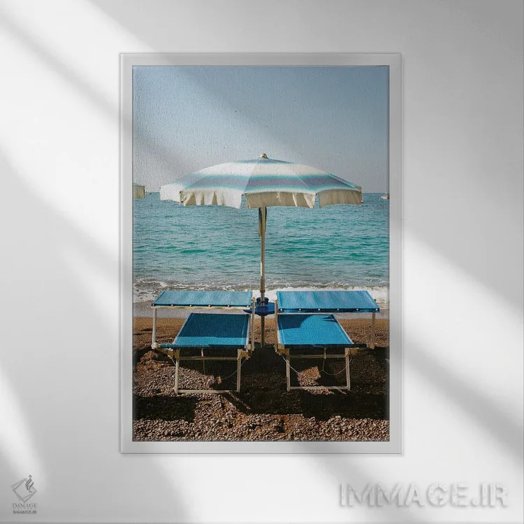 تابلو دکوراتیو ساحل پوزیتانو شماره چهار روی فیلم اثر بثانی یانگ - نمای قابدار سفید