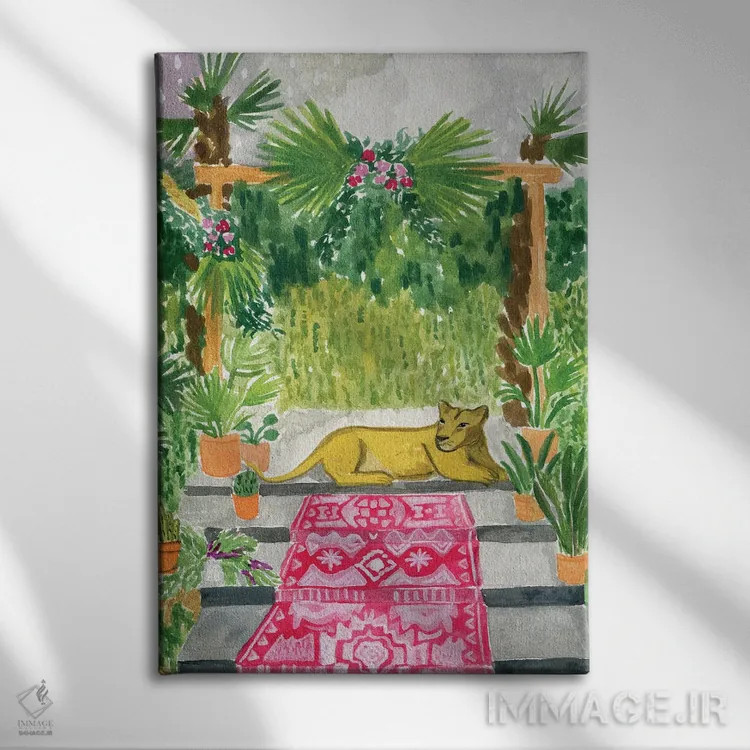 تابلو دکوراتیو شیر ماده در محراب اثر کارولین چسیا - نمای روبهرو روی دیوار