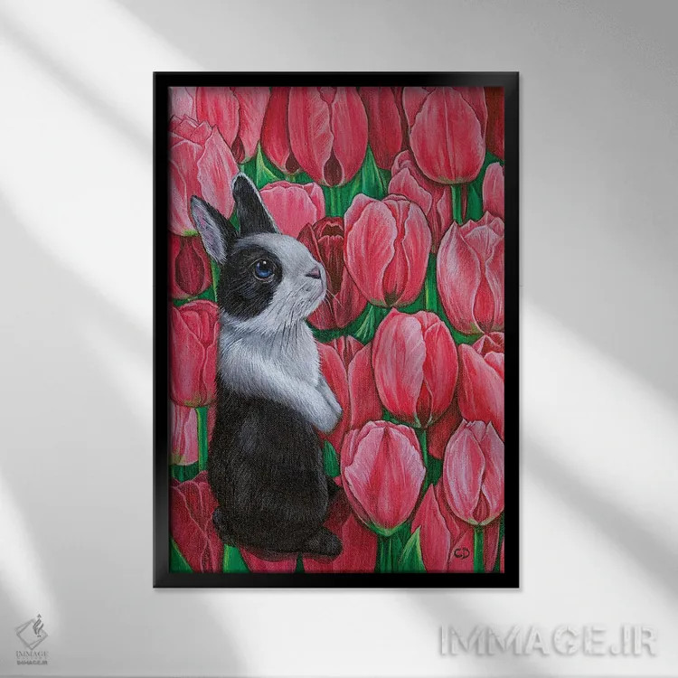 تابلو دکوراتیو خرگوش با لاله ها اثر سیندی دودس - نمای قابدار مشکی