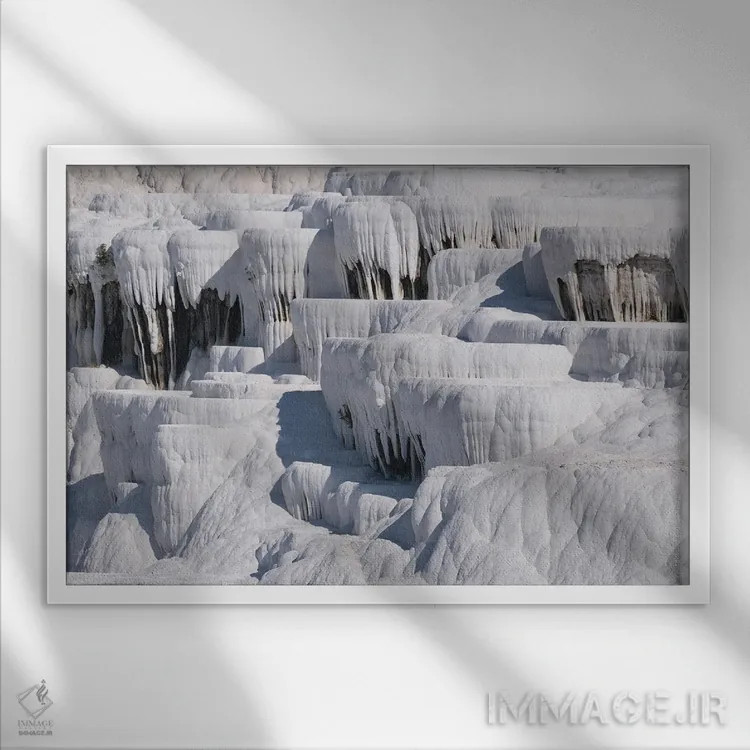 تابلو دکوراتیو سفیدها اثر گیلیارد برسسان - نمای قابدار سفید