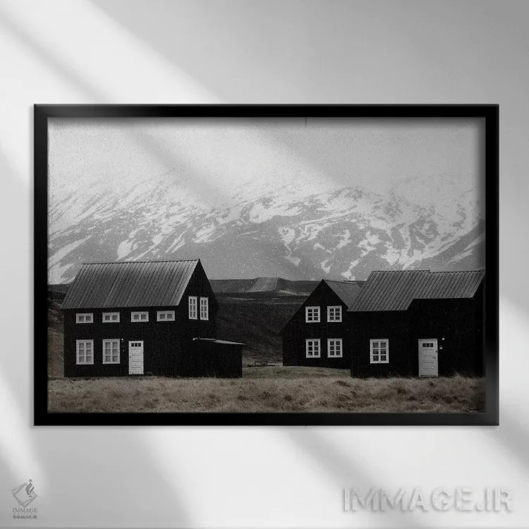 تابلو دکوراتیو خانه های سیاه ایسلند II اثر مونیکا استریگل - نمای قابدار مشکی