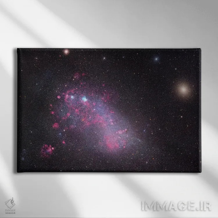 تابلو دکوراتیو ابر کوچک ماژلانی اثر رابرت گندلر - نمای روبهرو روی دیوار