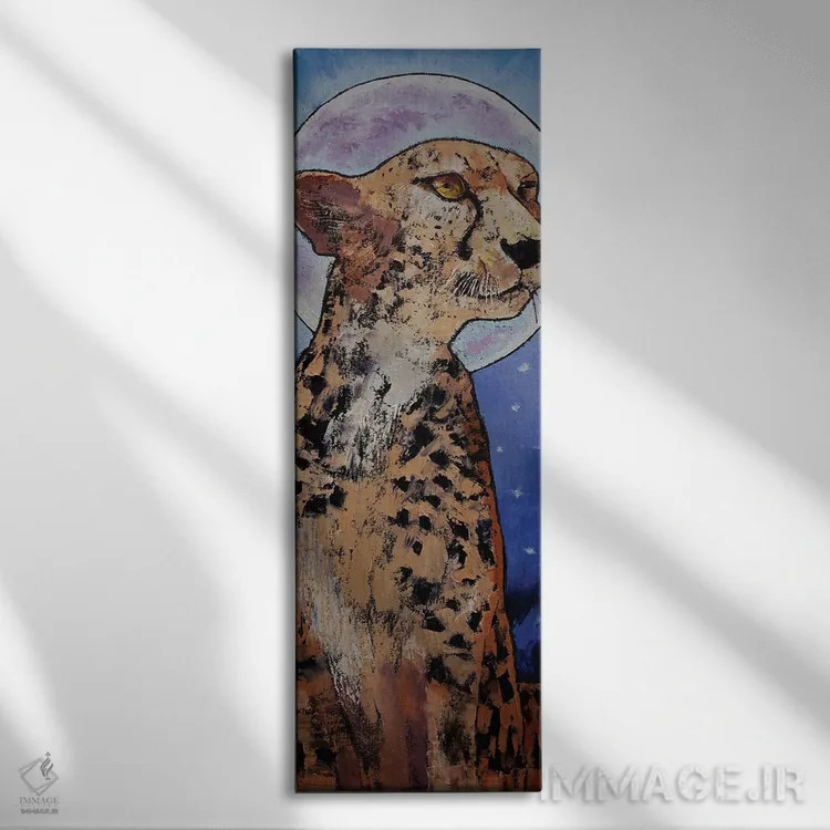 تابلو دکوراتیو ماه یوزپلنگ اثر مایکل کریس - نمای روبهرو روی دیوار