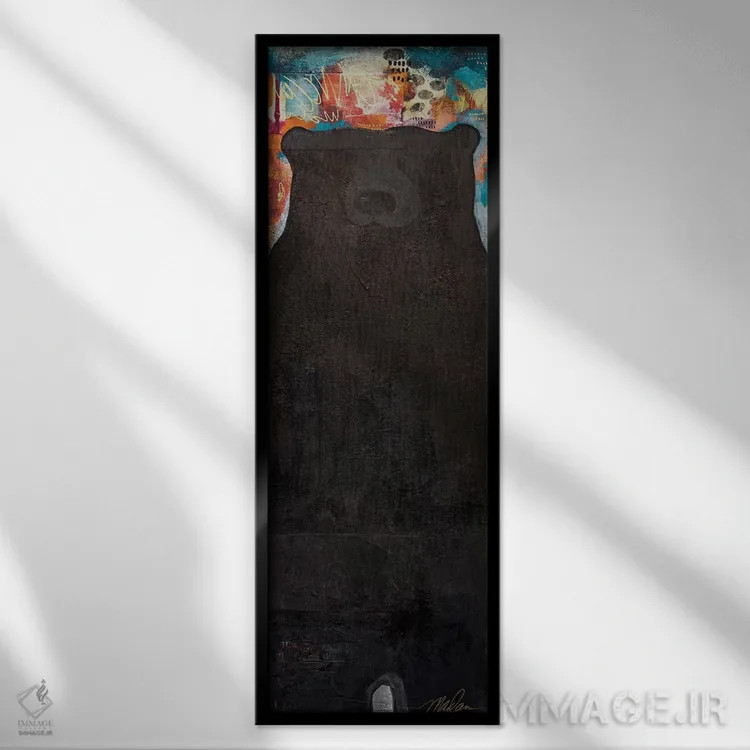 تابلو دکوراتیو خرس نوظهور اثر مادارا میسون - نمای قابدار مشکی