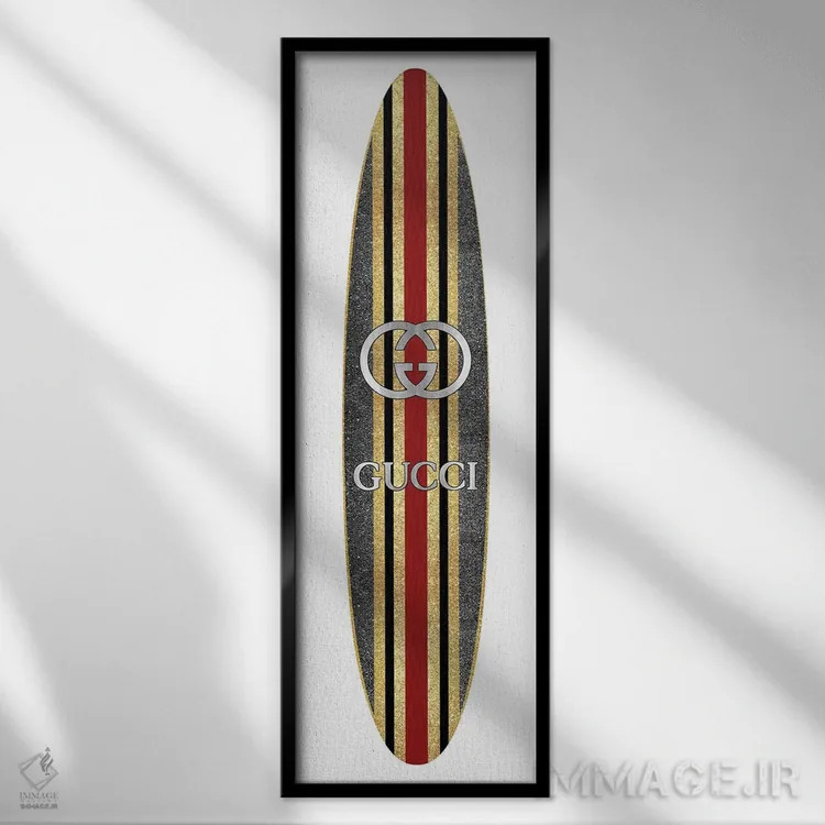 تابلو دکوراتیو تخته موج سواری مد روز اثر مدلین بلیک - نمای قابدار مشکی