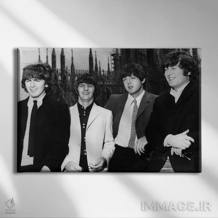 تابلو دکوراتیو 1965,بیتلز، ۱۹۶۵ - نمای روبهرو روی دیوار