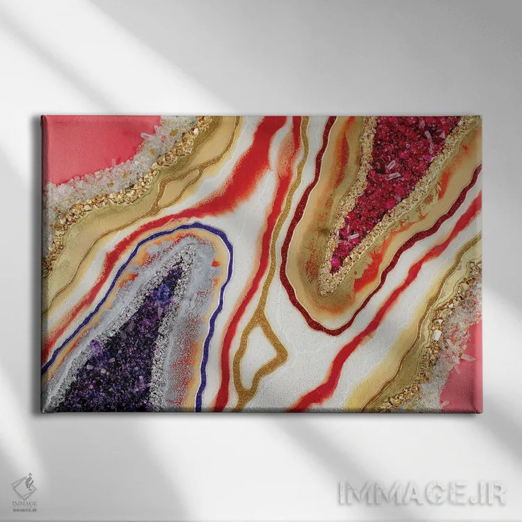 تابلو انتزاعی دو ملکه اثر گوگا استودیو - نمای روبهرو روی دیوار