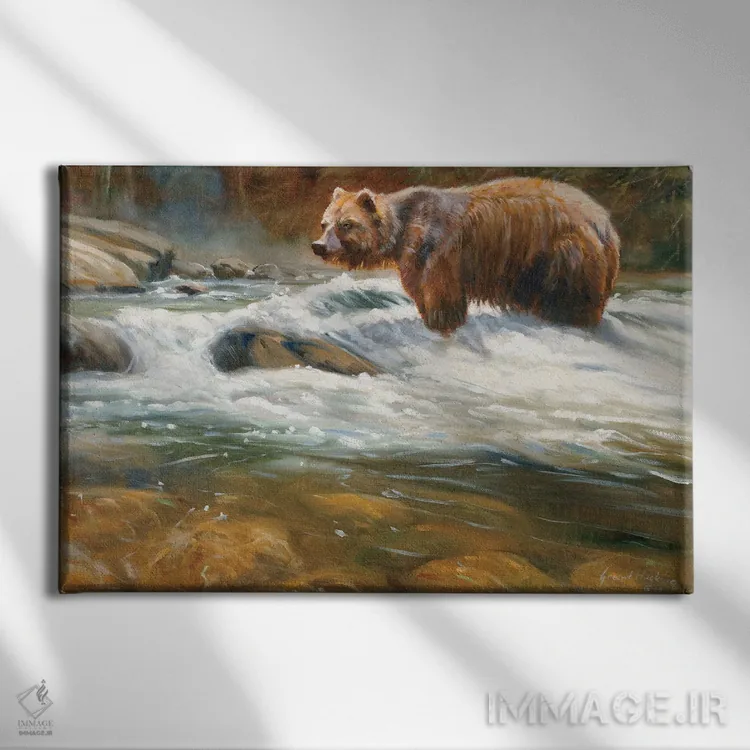 تابلو دکوراتیو خرس گریزلی در جویبار کوهستانی اثر گرانت هکینگ - نمای روبهرو روی دیوار